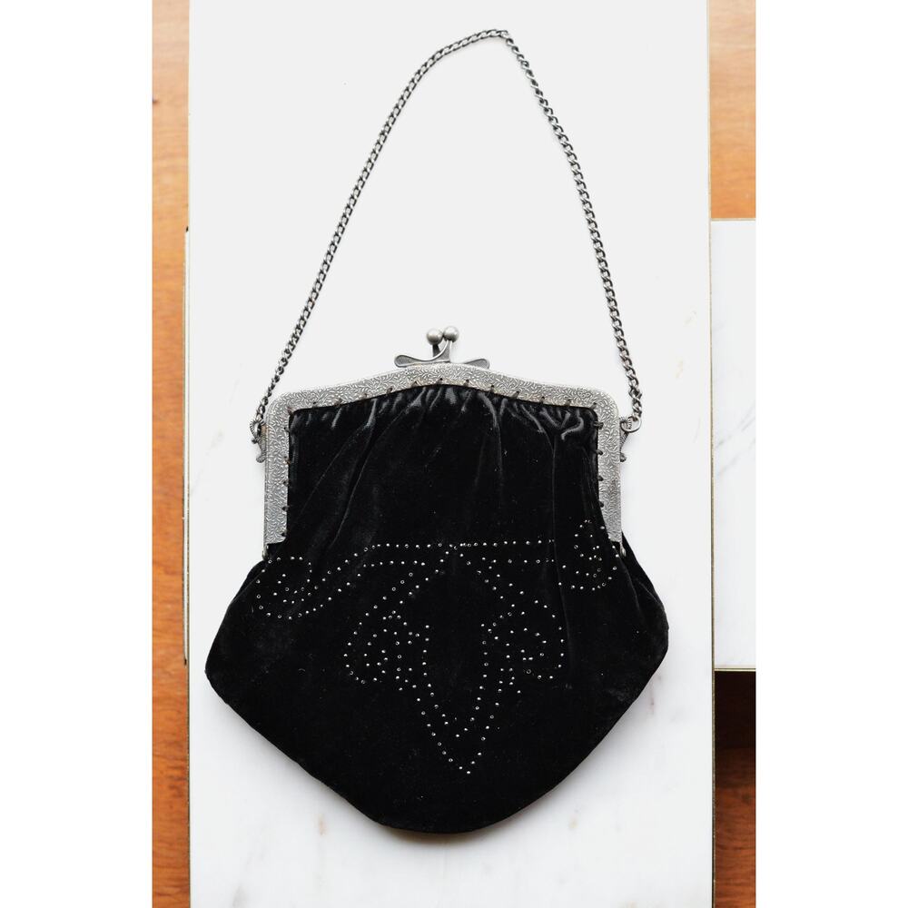 Vintage Black Velvet Beaded Evening Bag, Ornate Silver Tone Metal Frame Kiss
